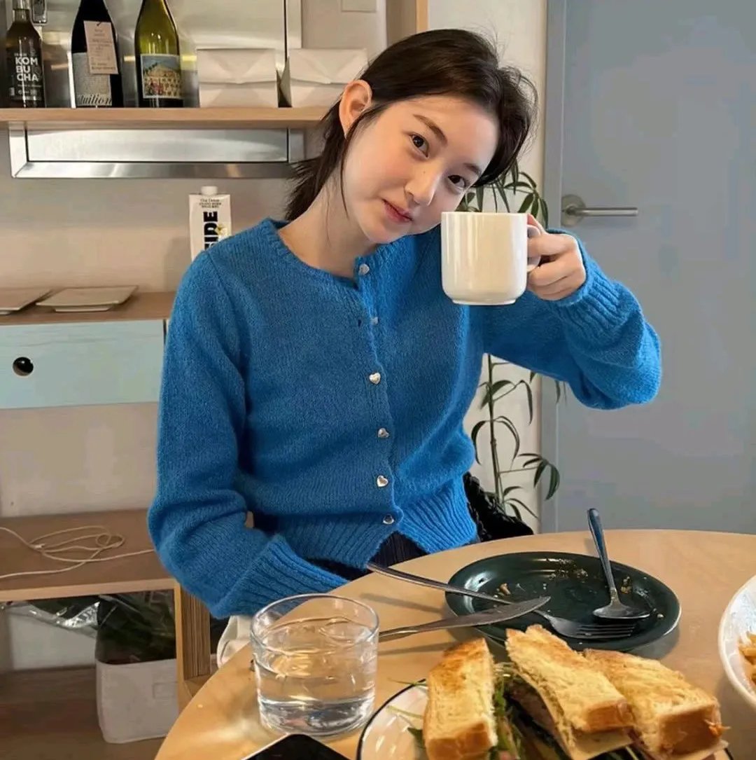 小心身后